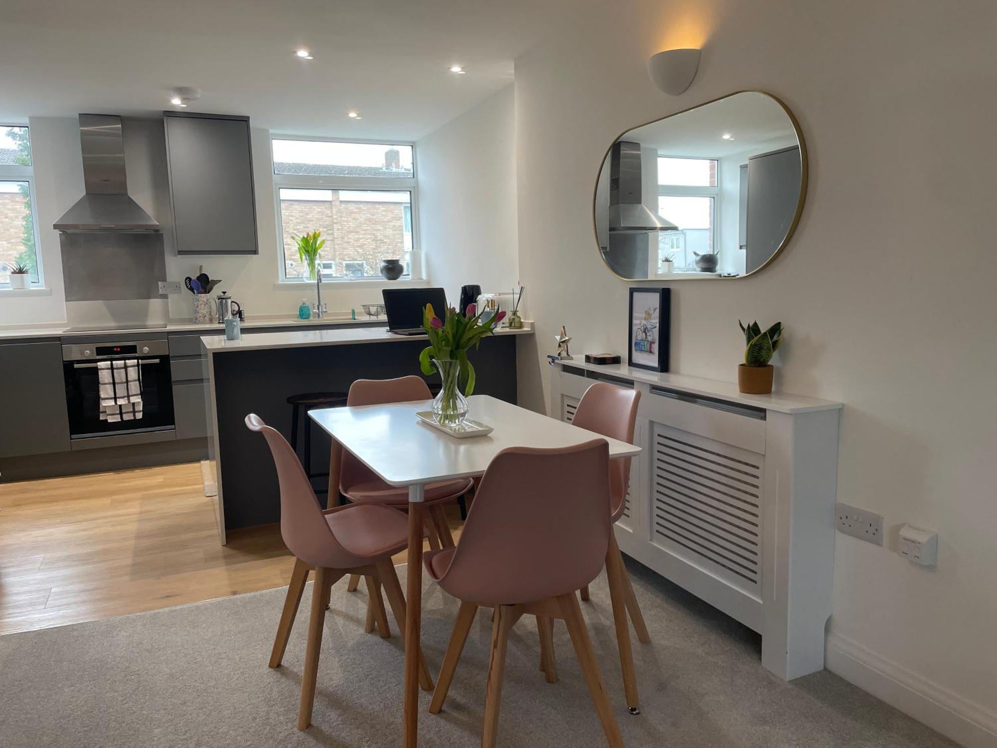 Modern And Comfortable Flat With Private Parking Apartment Oxford Exterior photo